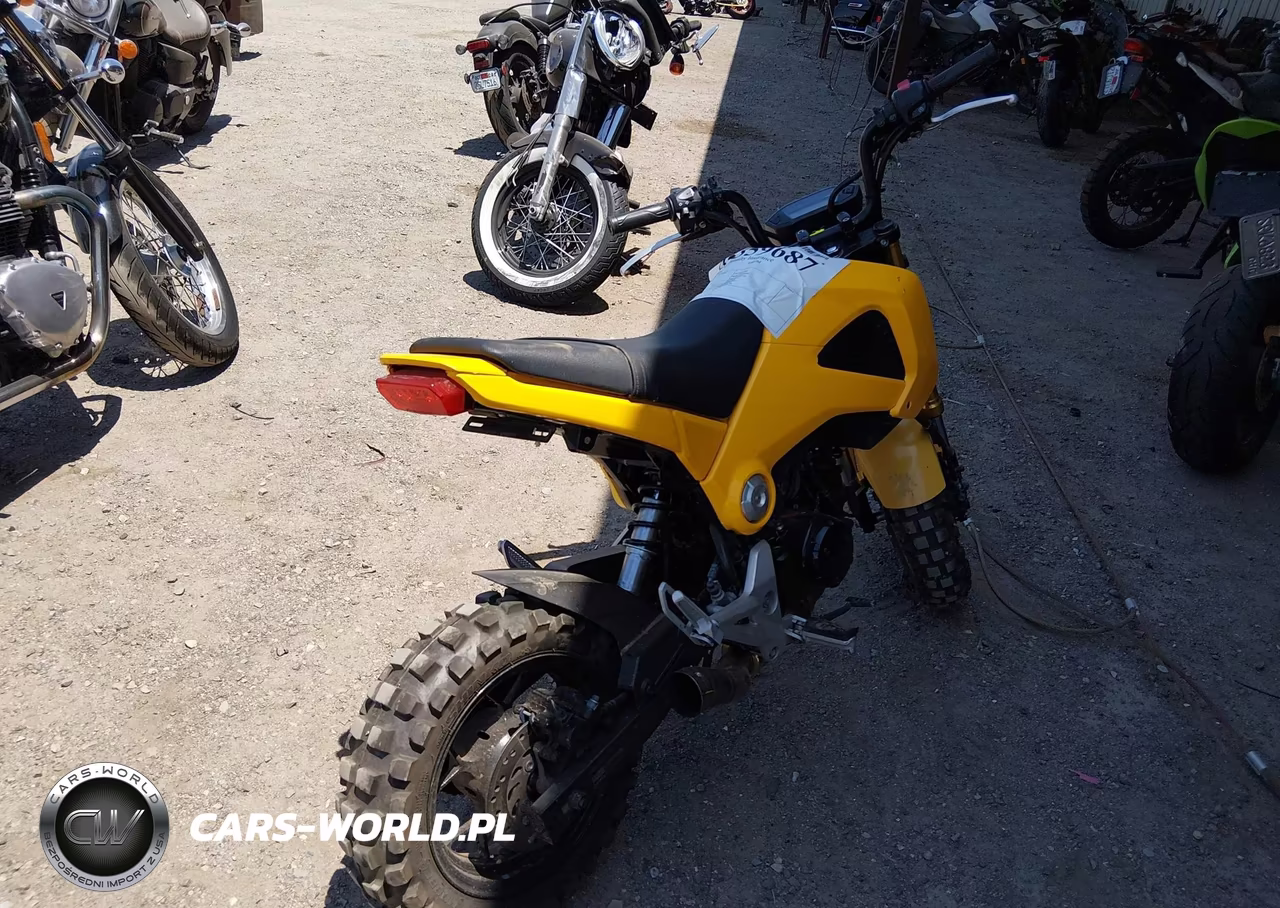 2015 Honda Grom 125 VIN:MLHJC6118F5110194 - 4