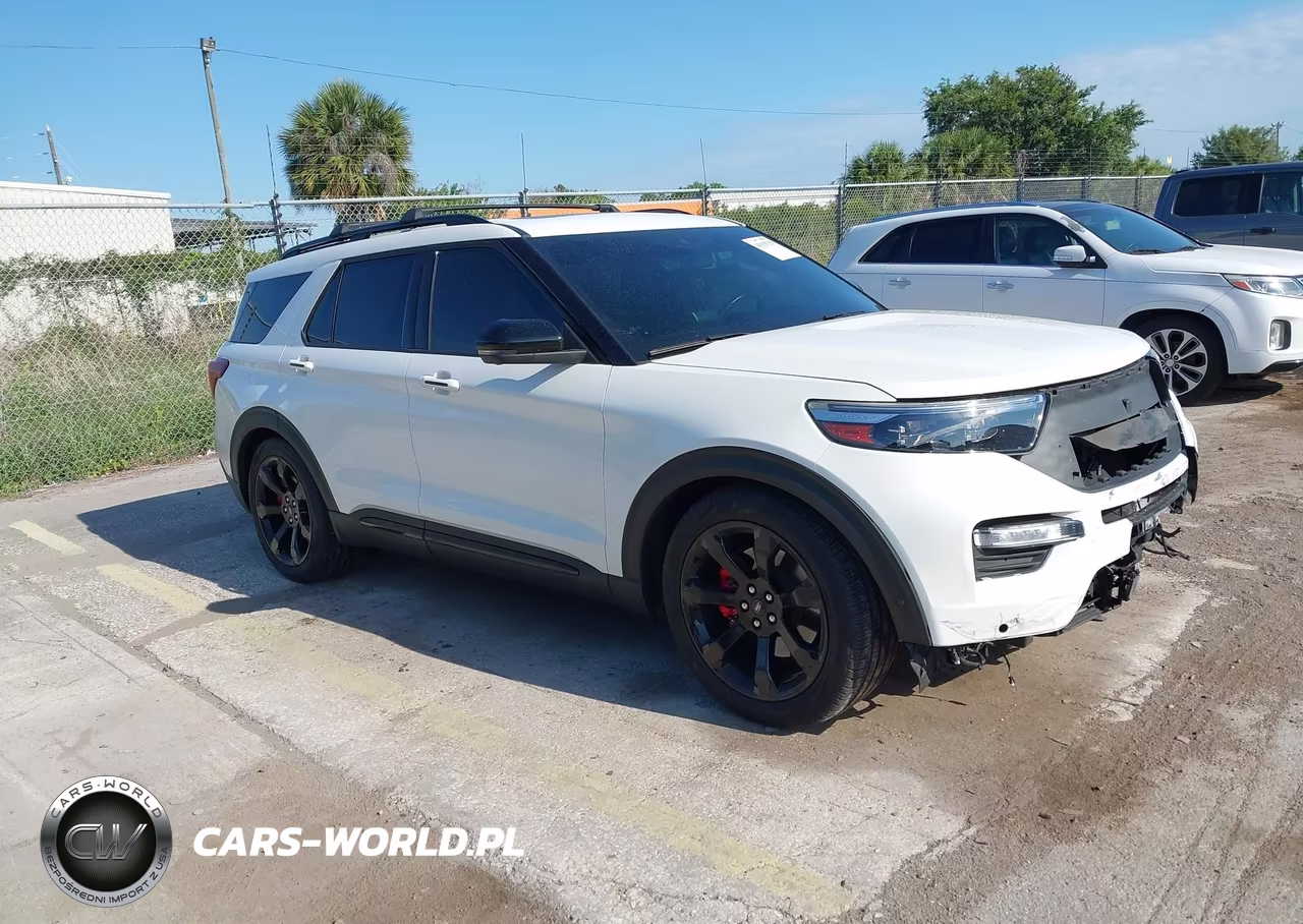 2020 Ford Explorer St – zdjęcie 1 z 17