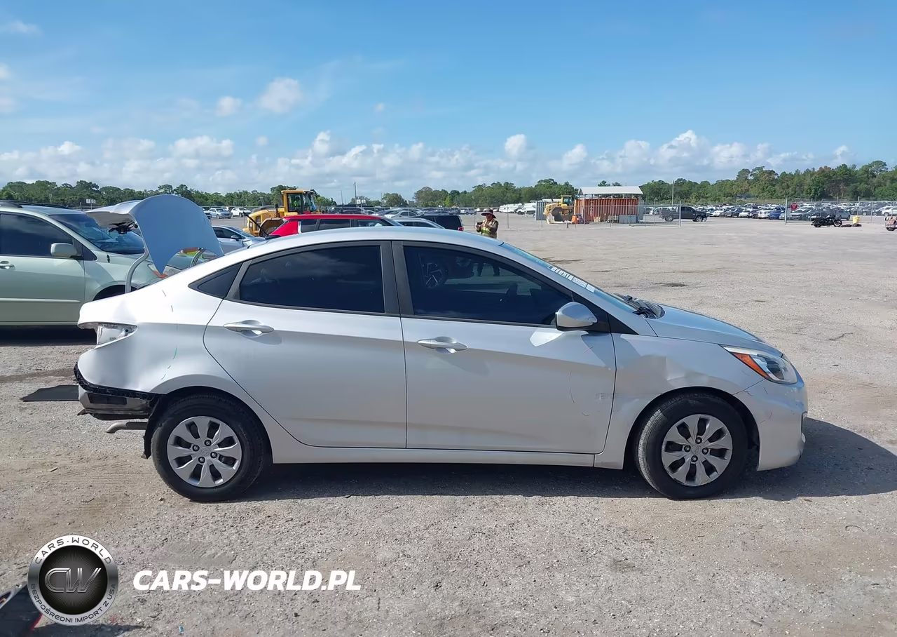 2017 Hyundai Accent Se VIN:KMHCT4AE4HU320623 - 13