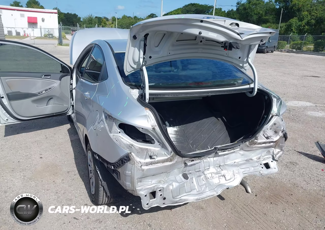 2017 Hyundai Accent Se VIN:KMHCT4AE4HU320623 - 6
