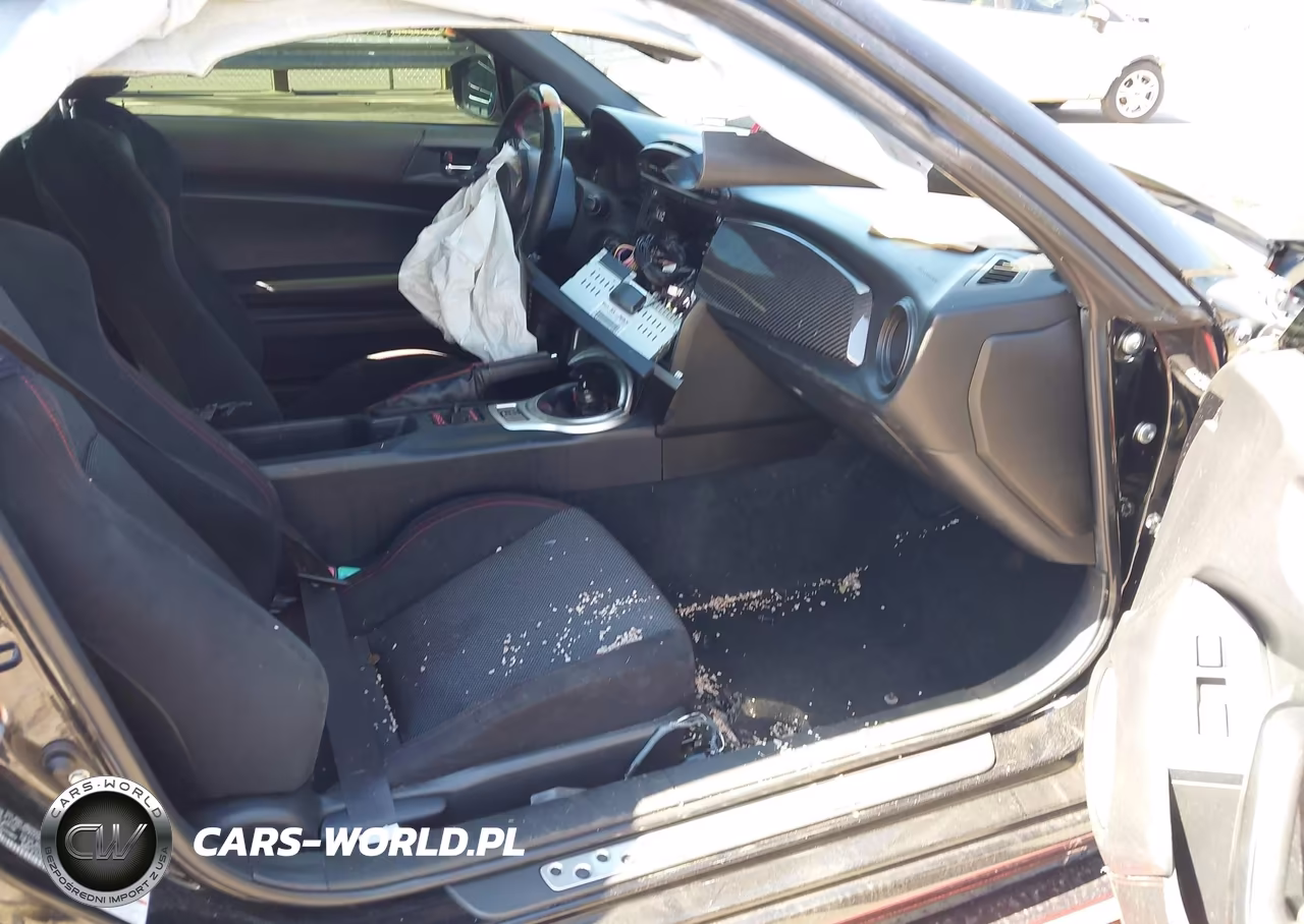 2017 Subaru Brz Premium VIN:JF1ZCAB18H9600806 - 5