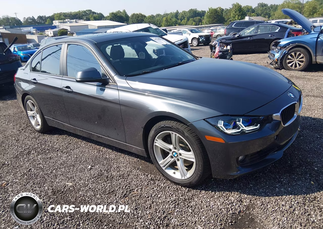 2013 BMW 328I – zdjęcie 1 z 17