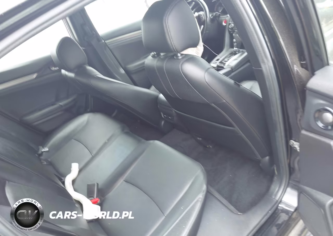 2018 Honda Civic Sport Touring VIN:SHHFK7H94JU425755 - 8