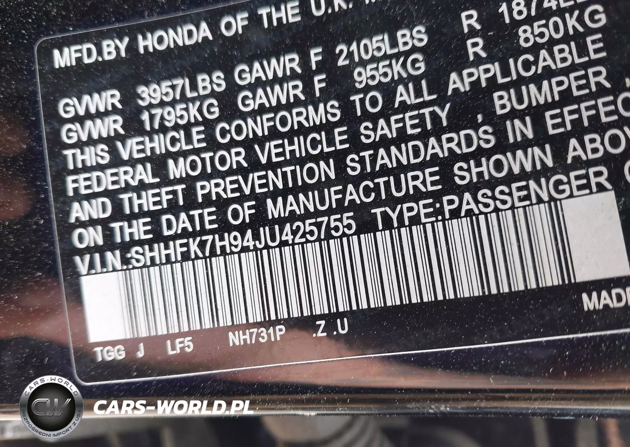 2018 Honda Civic Sport Touring VIN:SHHFK7H94JU425755 - 9