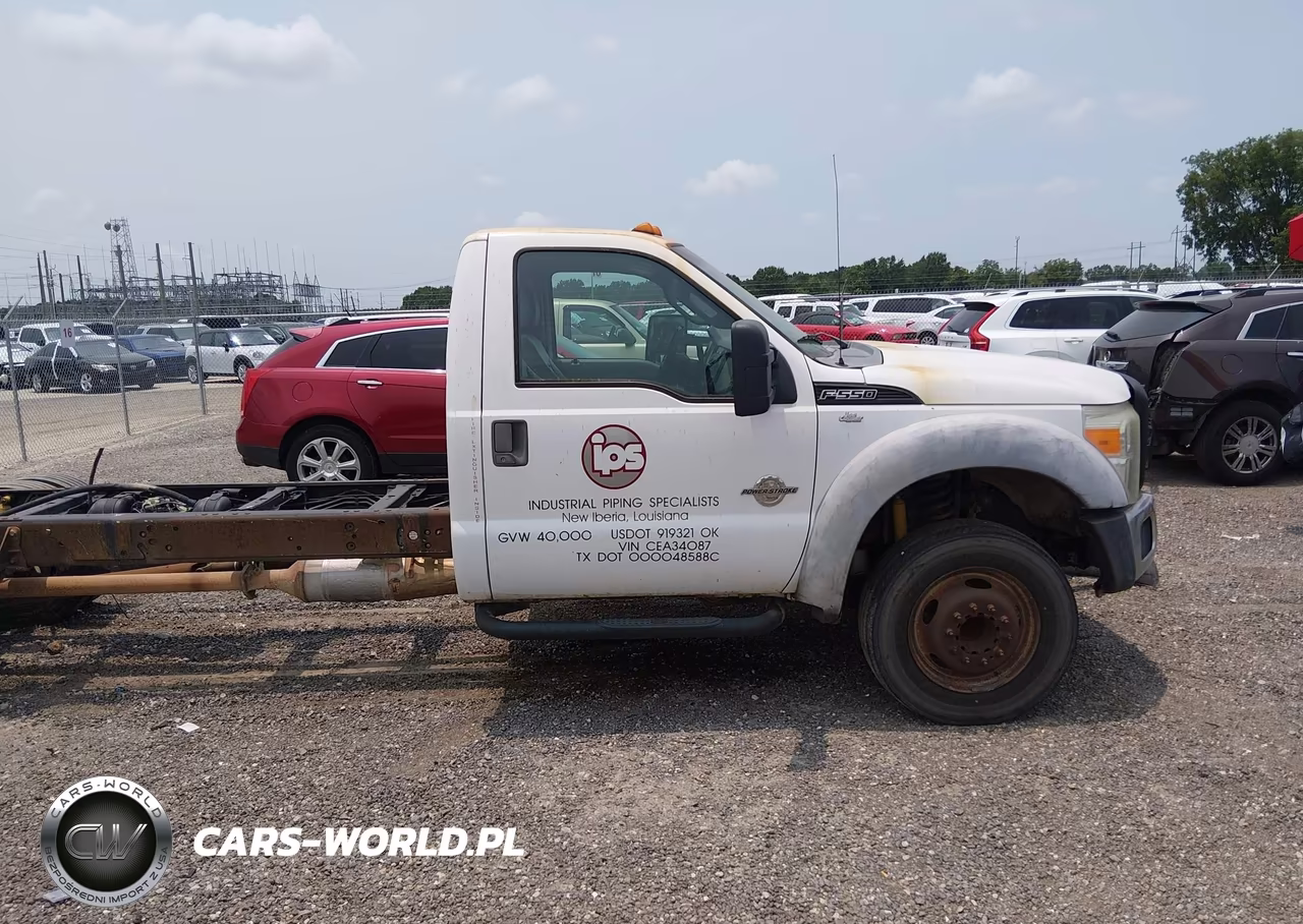 2012 Ford F-550 Chassis Xl VIN:1FDUF5GT8CEA34087 - 13