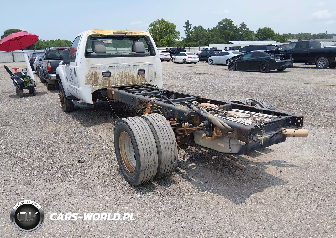 2012 Ford F-550 Chassis Xl VIN:1FDUF5GT8CEA34087 - 3