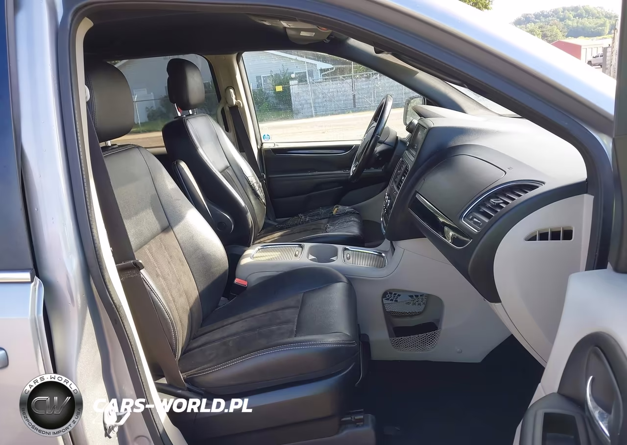 2019 Dodge Grand Caravan Sxt VIN:2C4RDGCG5KR520149 - 5