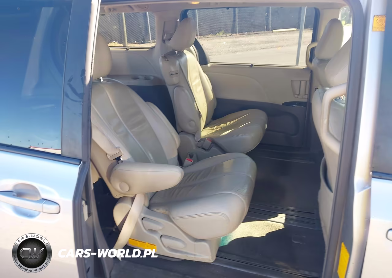 2011 Toyota Sienna Le V6 VIN:5TDKK3DC7BS024000 - 8