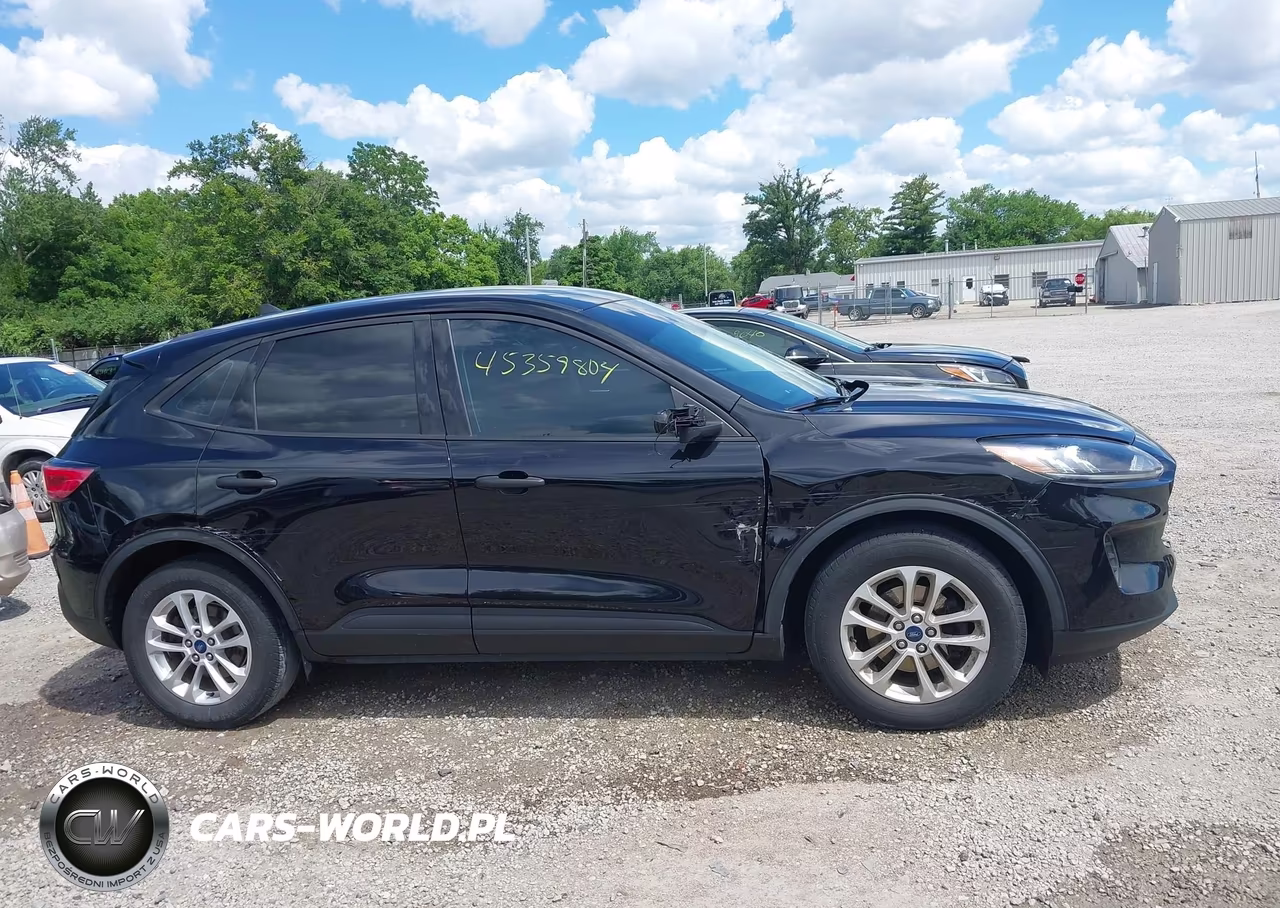 2021 Ford Escape S VIN:1FMCU0F65MUA11163 - 13