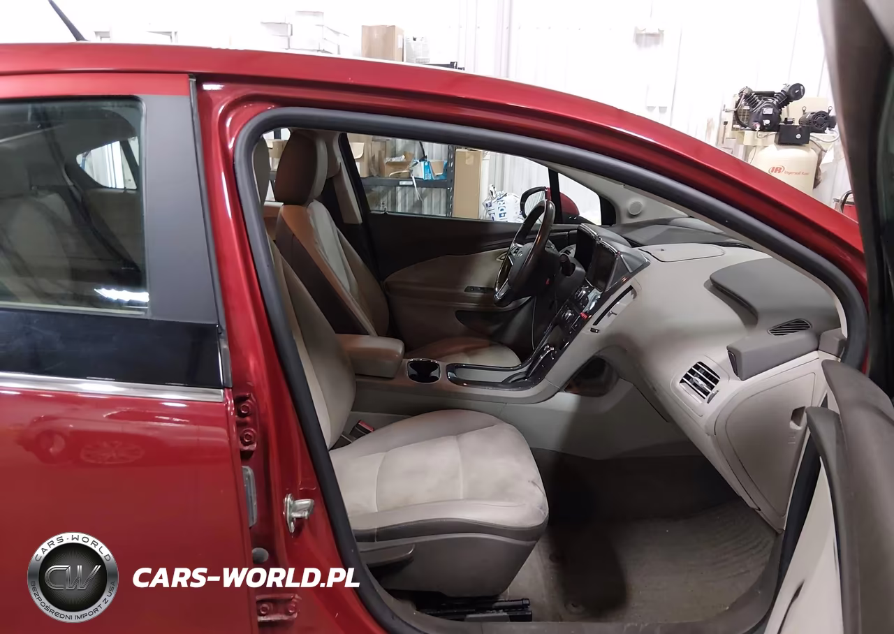 2014 Chevrolet Volt VIN:1G1RB6E47EU155847 - 5