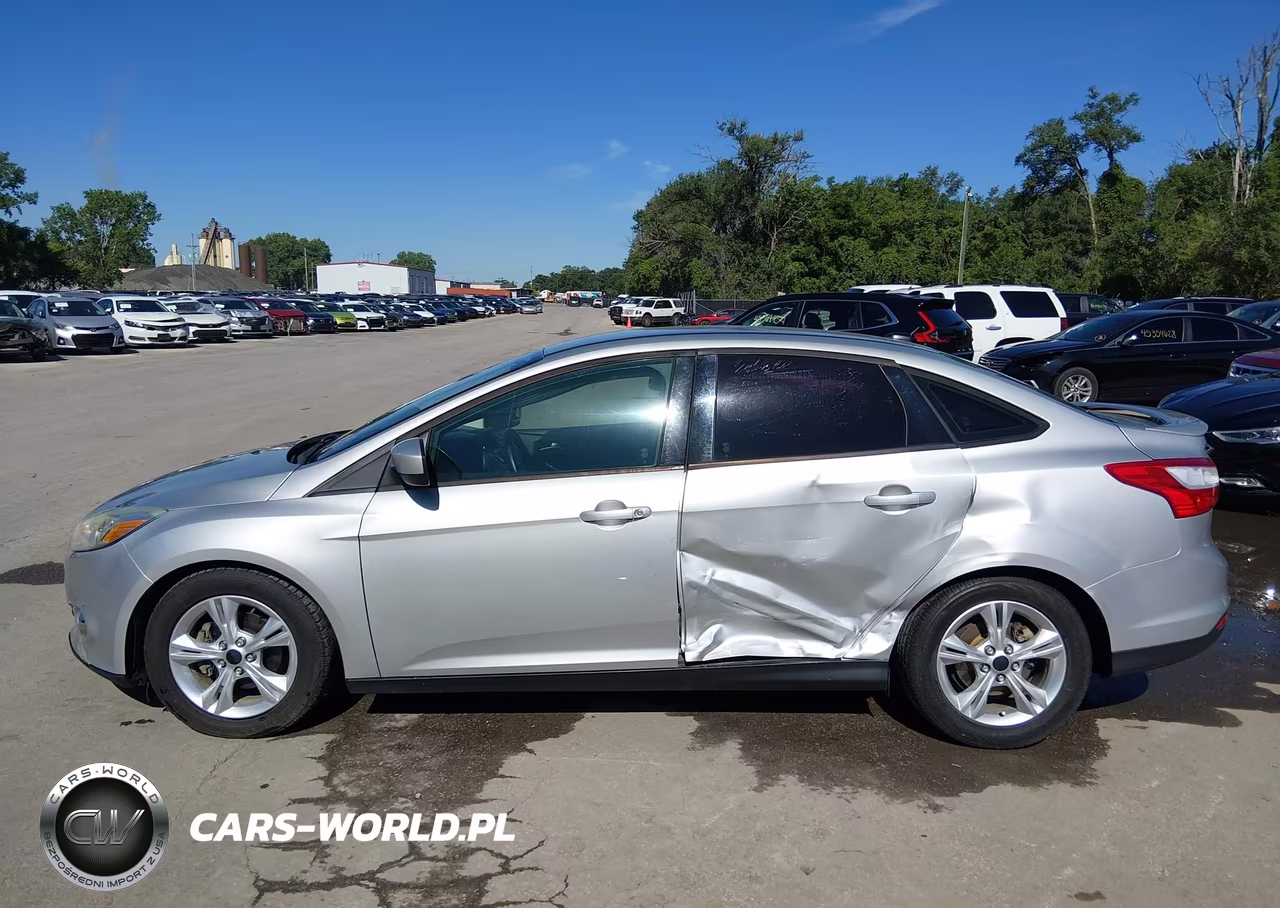 2012 Ford Focus Se VIN:1FAHP3F26CL130754 - 14