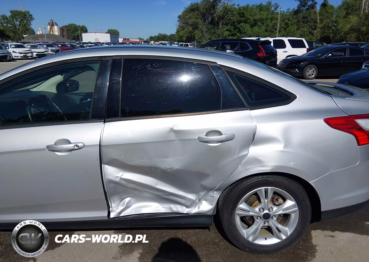 2012 Ford Focus Se VIN:1FAHP3F26CL130754 - 6