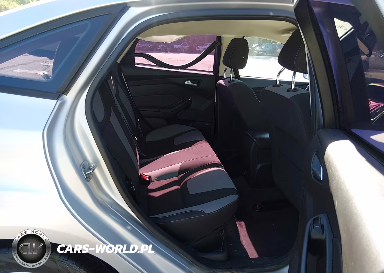 2012 Ford Focus Se VIN:1FAHP3F26CL130754 - 8