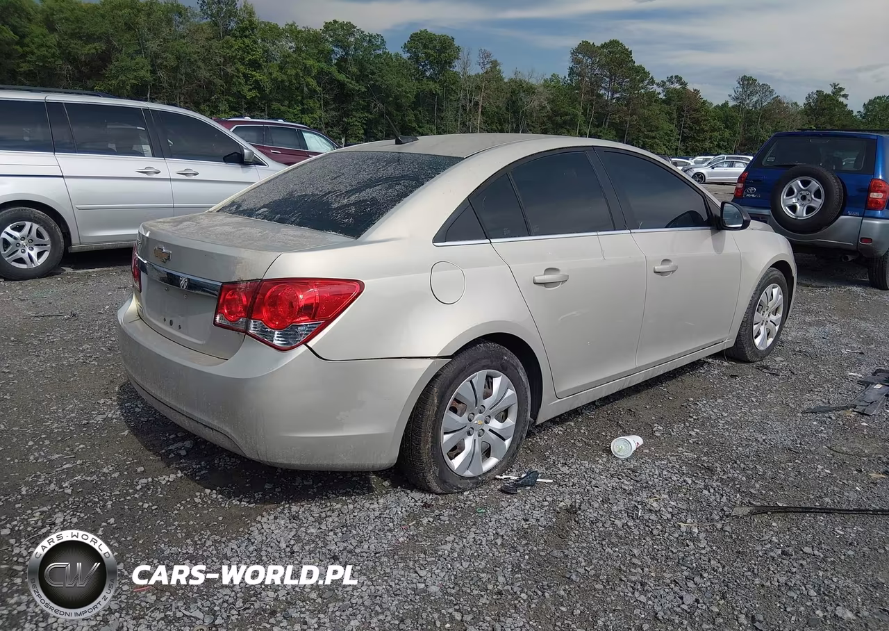 2012 Chevrolet Cruze Ls VIN:1G1PC5SH9C7242828 - 4