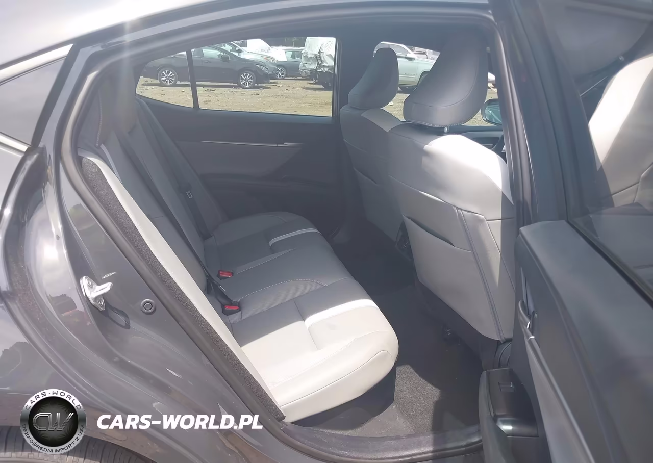 2025 Toyota Camry Se VIN:4T1DAACKXSU546927 - 8