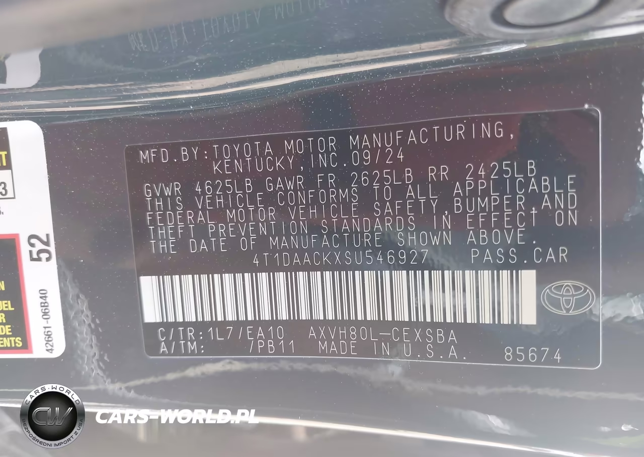 2025 Toyota Camry Se VIN:4T1DAACKXSU546927 - 9
