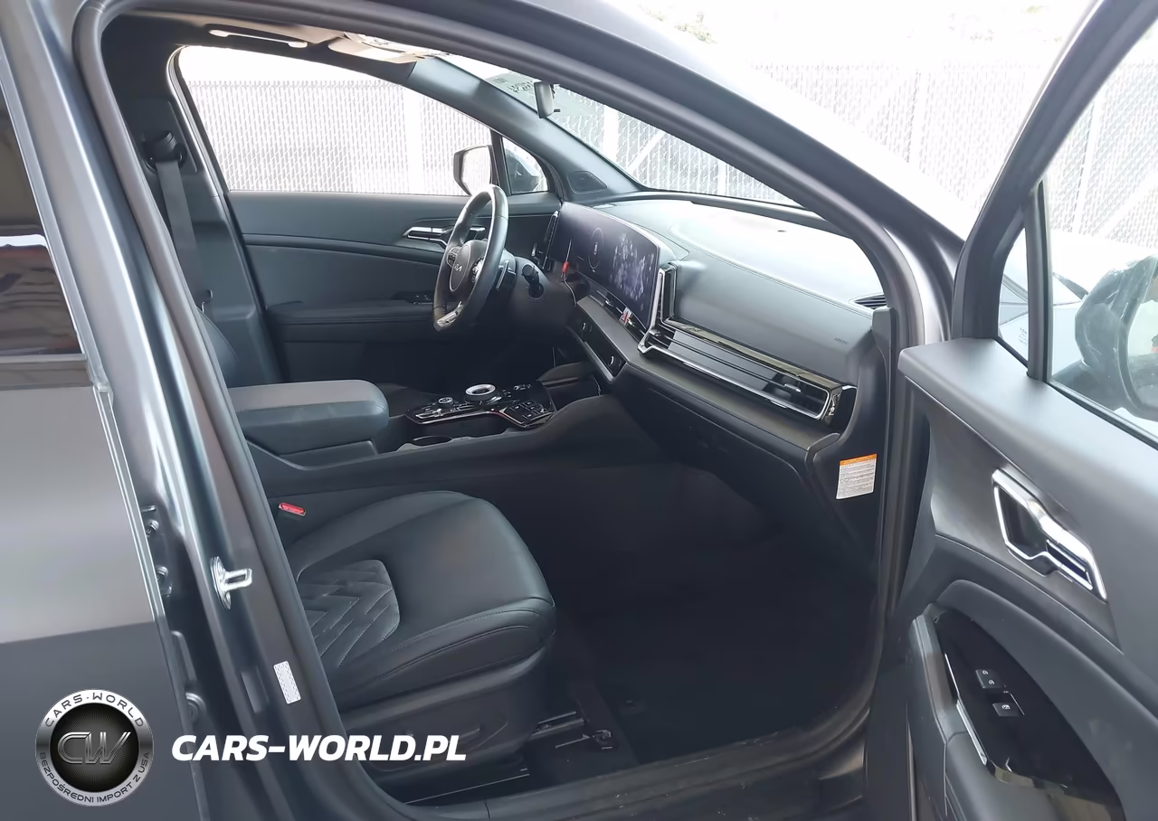 2023 Kia Sportage Plug-In Hybrid X-Line Prestige VIN:KNDPZDAH9P7097751 - 5