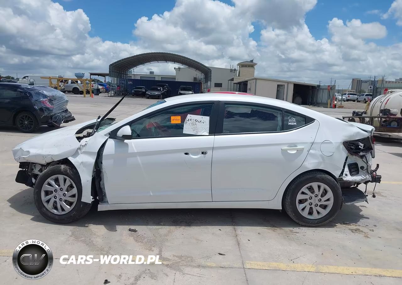 2019 Hyundai Elantra Se VIN:5NPD74LF1KH452940 - 15