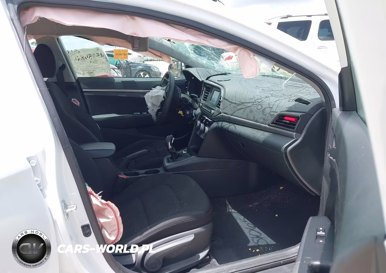 2019 Hyundai Elantra Se VIN:5NPD74LF1KH452940 - 5