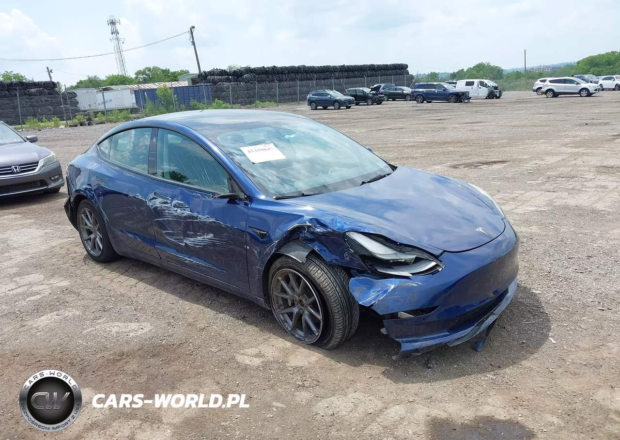 2022 Tesla Model 3 Long Range Dual Motor All-Wheel Drive – zdjęcie 1 z 14