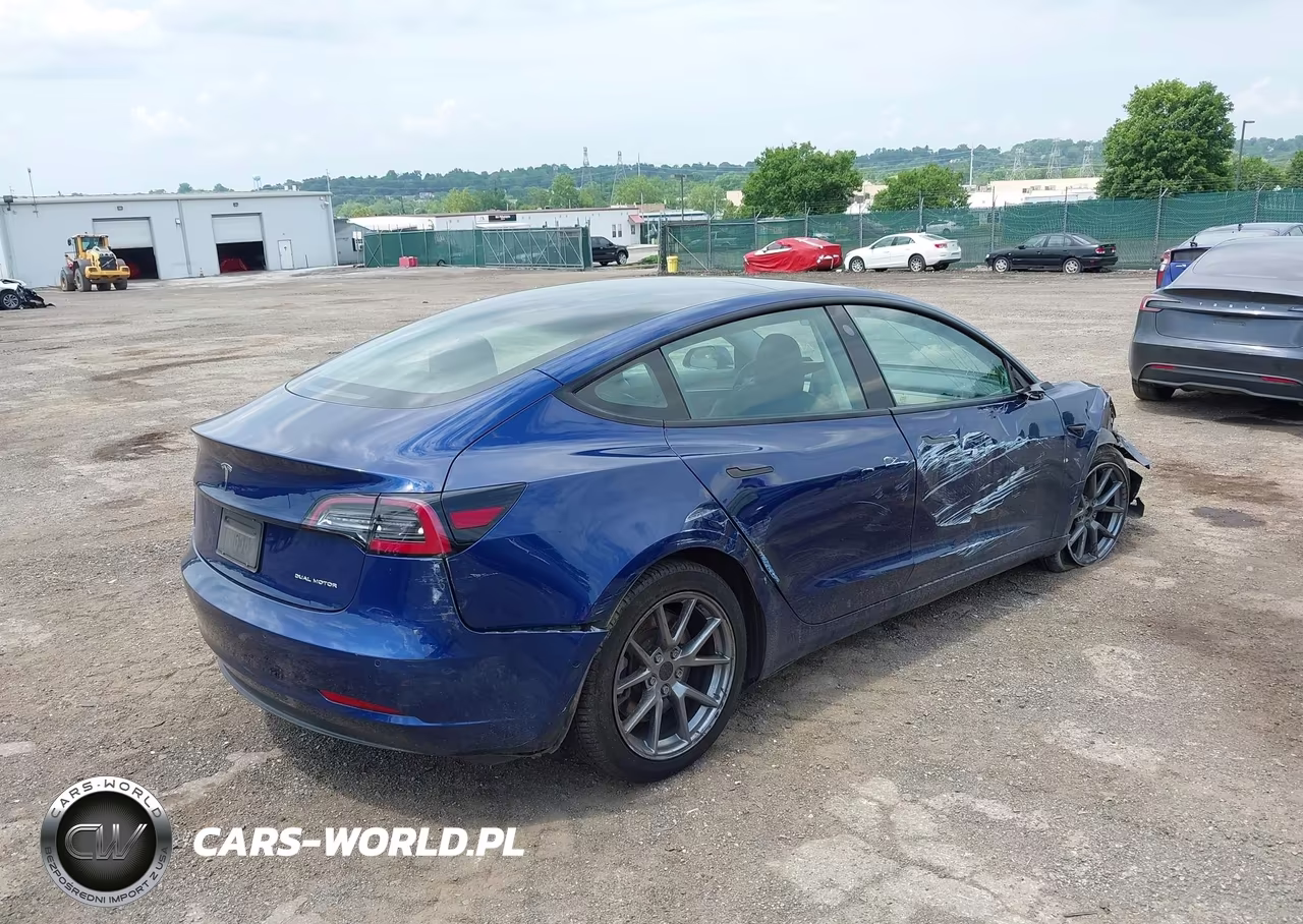 2022 Tesla Model 3 Long Range Dual Motor All-Wheel Drive VIN:5YJ3E1EB6NF103432 - 4