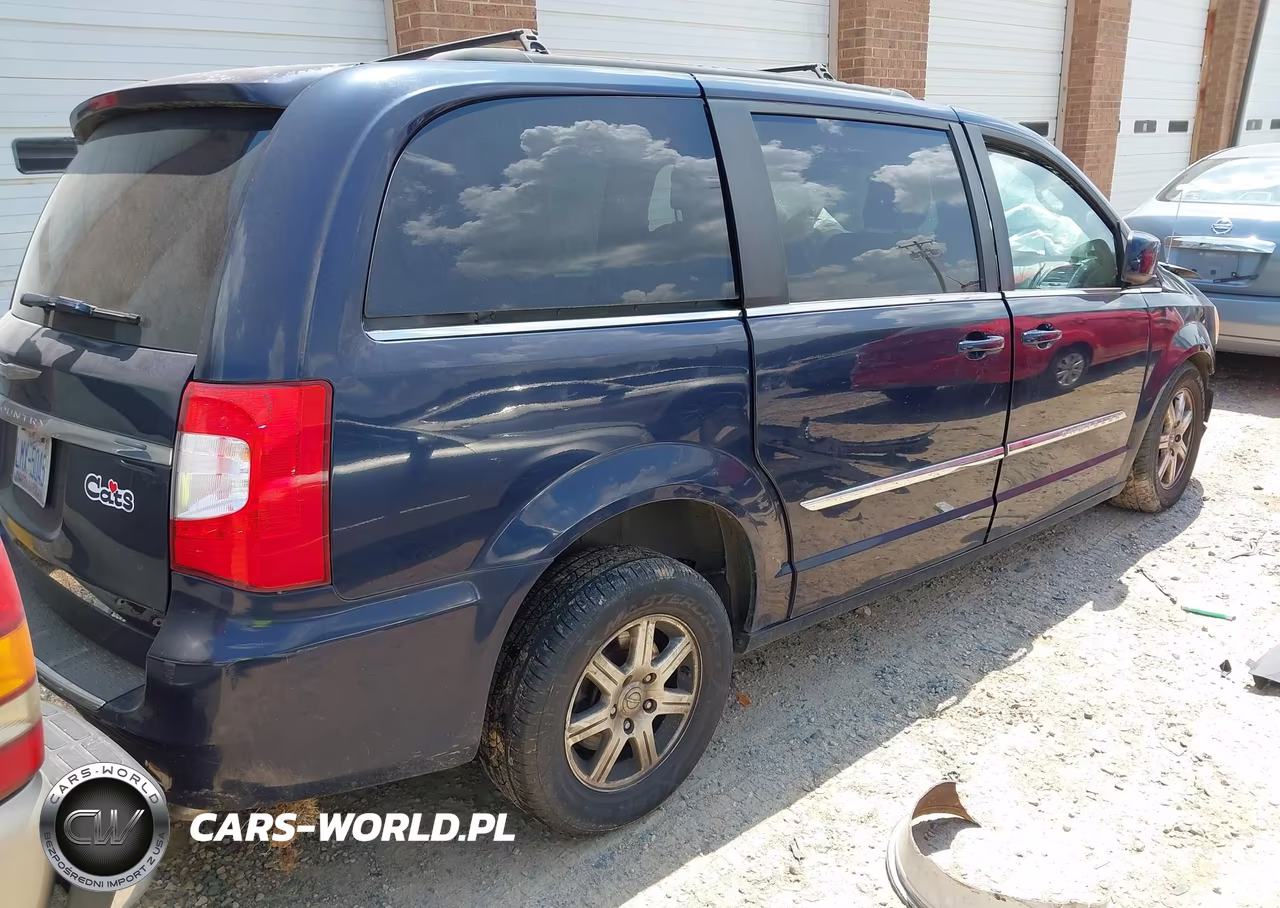 2012 Chrysler Town & Country Touring VIN:2C4RC1BG8CR344703 - 4