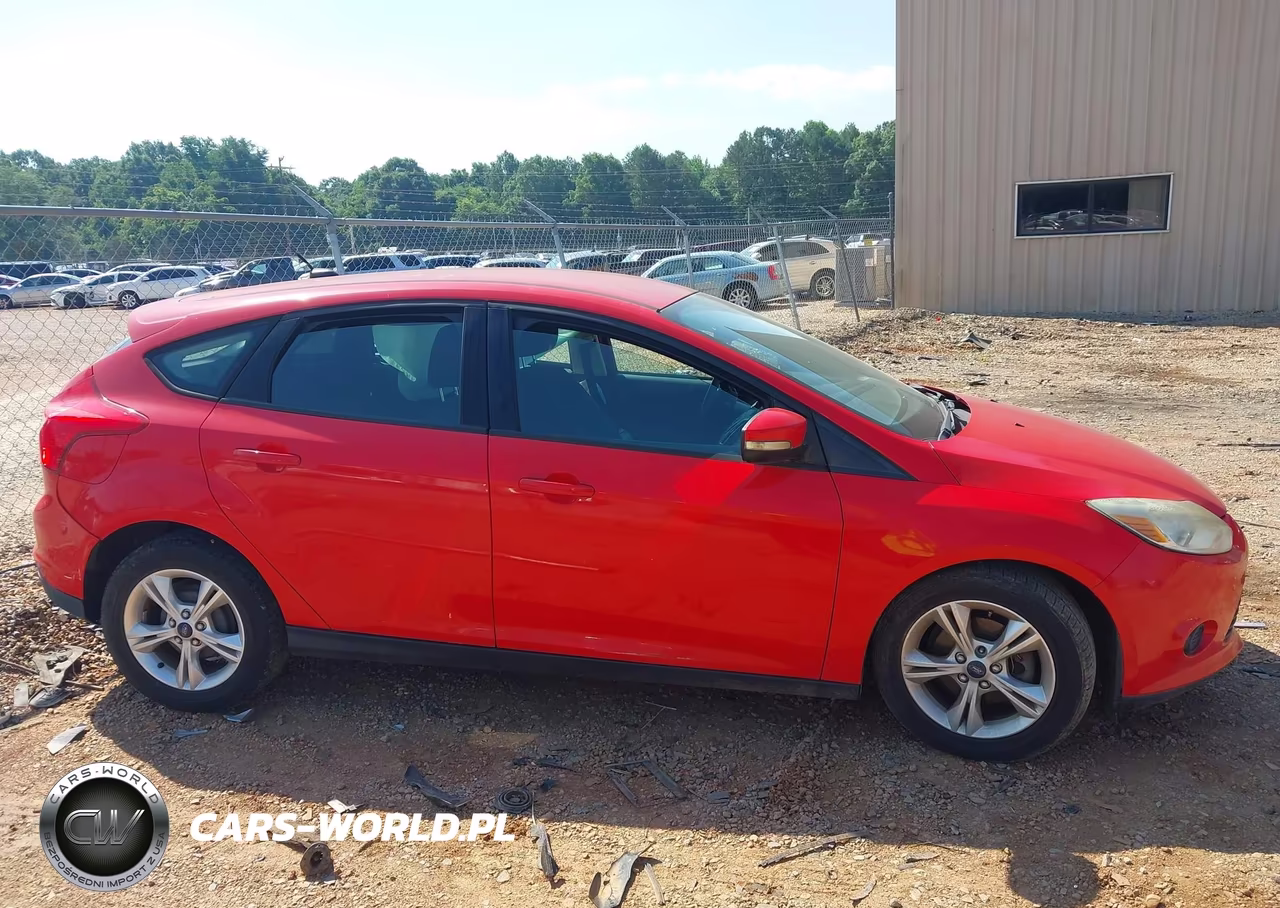 2013 Ford Focus Se VIN:1FADP3K21DL338496 - 13