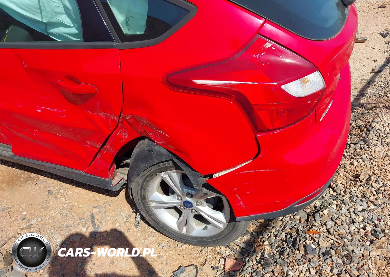 2013 Ford Focus Se VIN:1FADP3K21DL338496 - 6