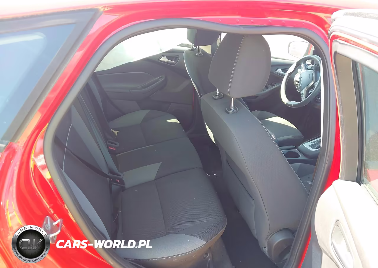 2013 Ford Focus Se VIN:1FADP3K21DL338496 - 8