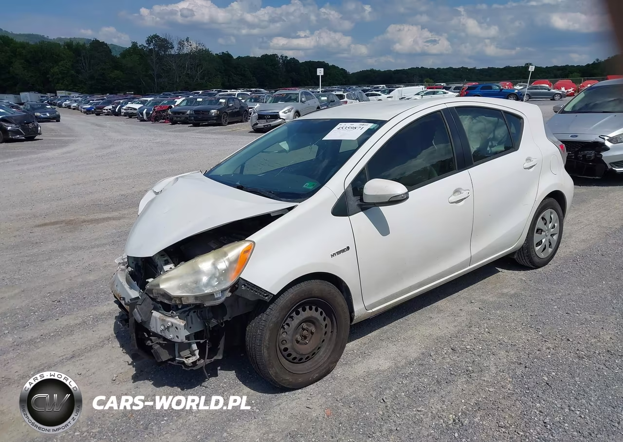 2012 Toyota Prius C One VIN:JTDKDTB32C1512959 - 2