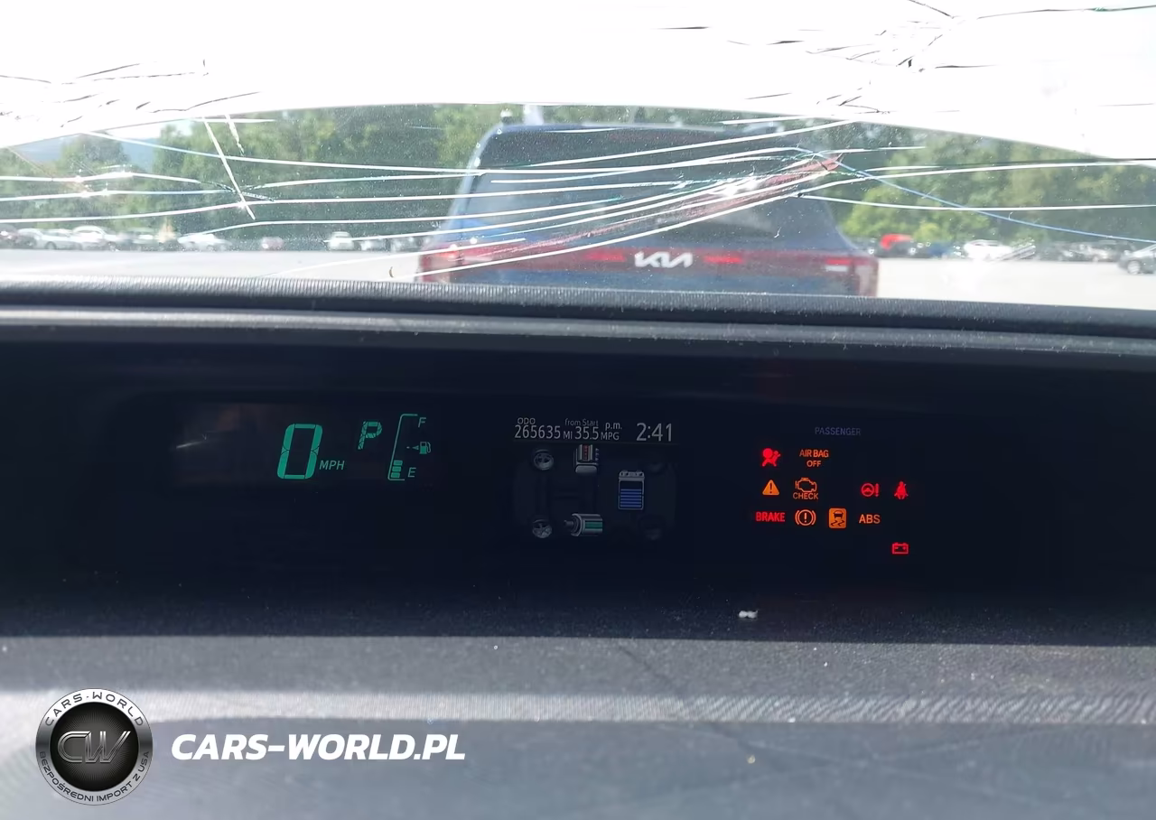 2012 Toyota Prius C One VIN:JTDKDTB32C1512959 - 7