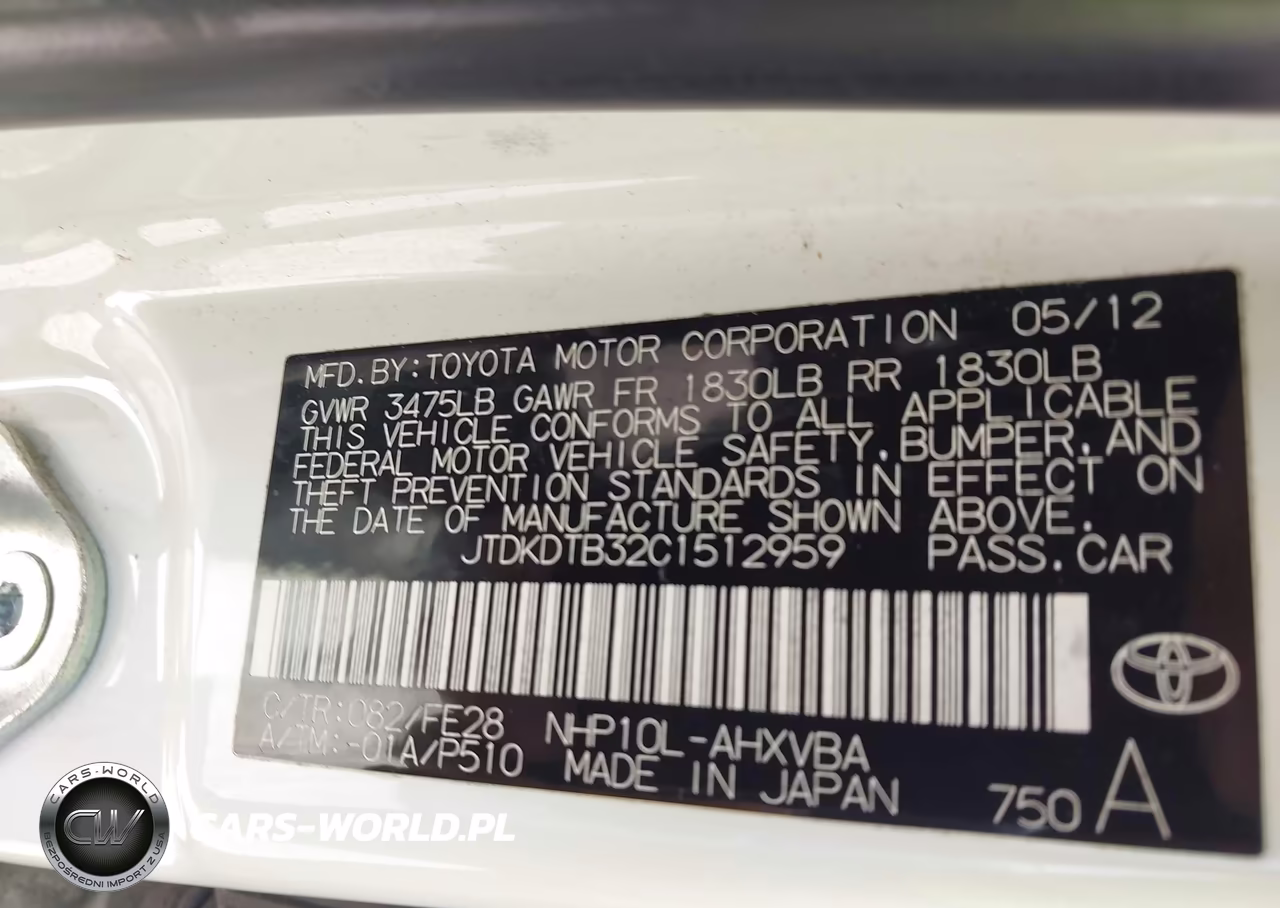 2012 Toyota Prius C One VIN:JTDKDTB32C1512959 - 9