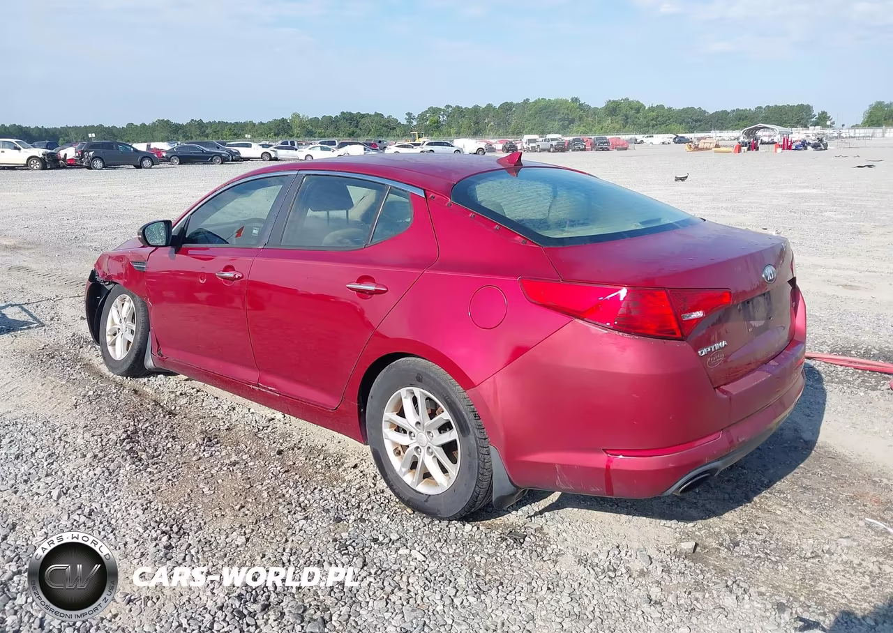 2013 Kia Optima Lx VIN:5XXGM4A73DG252741 - 3