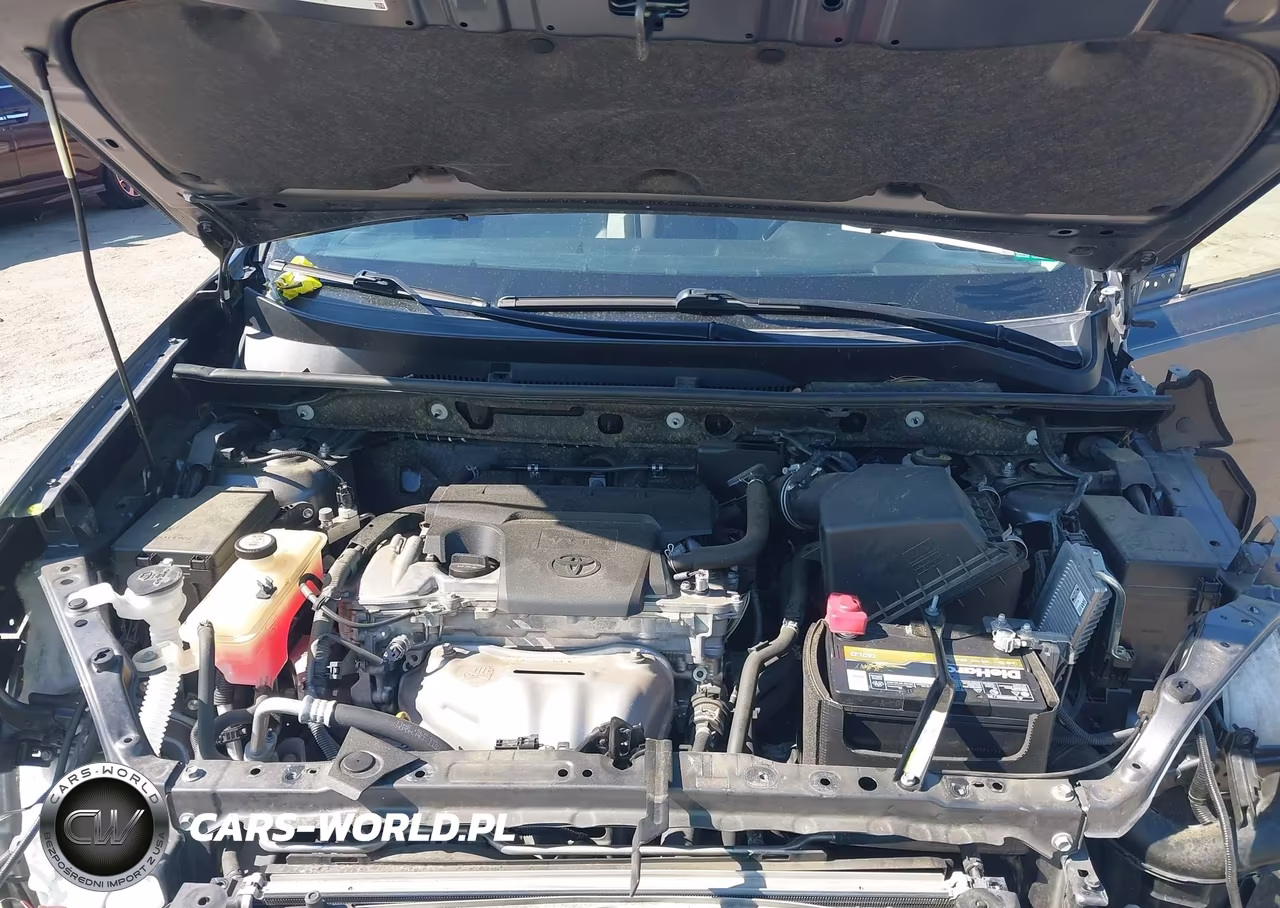 2018 Toyota Rav4 Xle VIN:JTMWFREVXJD132338 - 10
