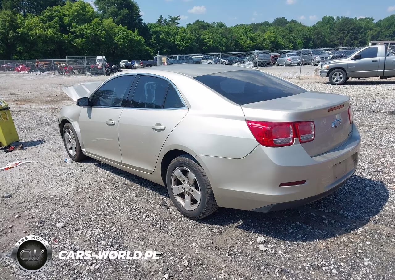 2013 Chevrolet Malibu 1Lt VIN:1G11C5SAXDF221616 - 3