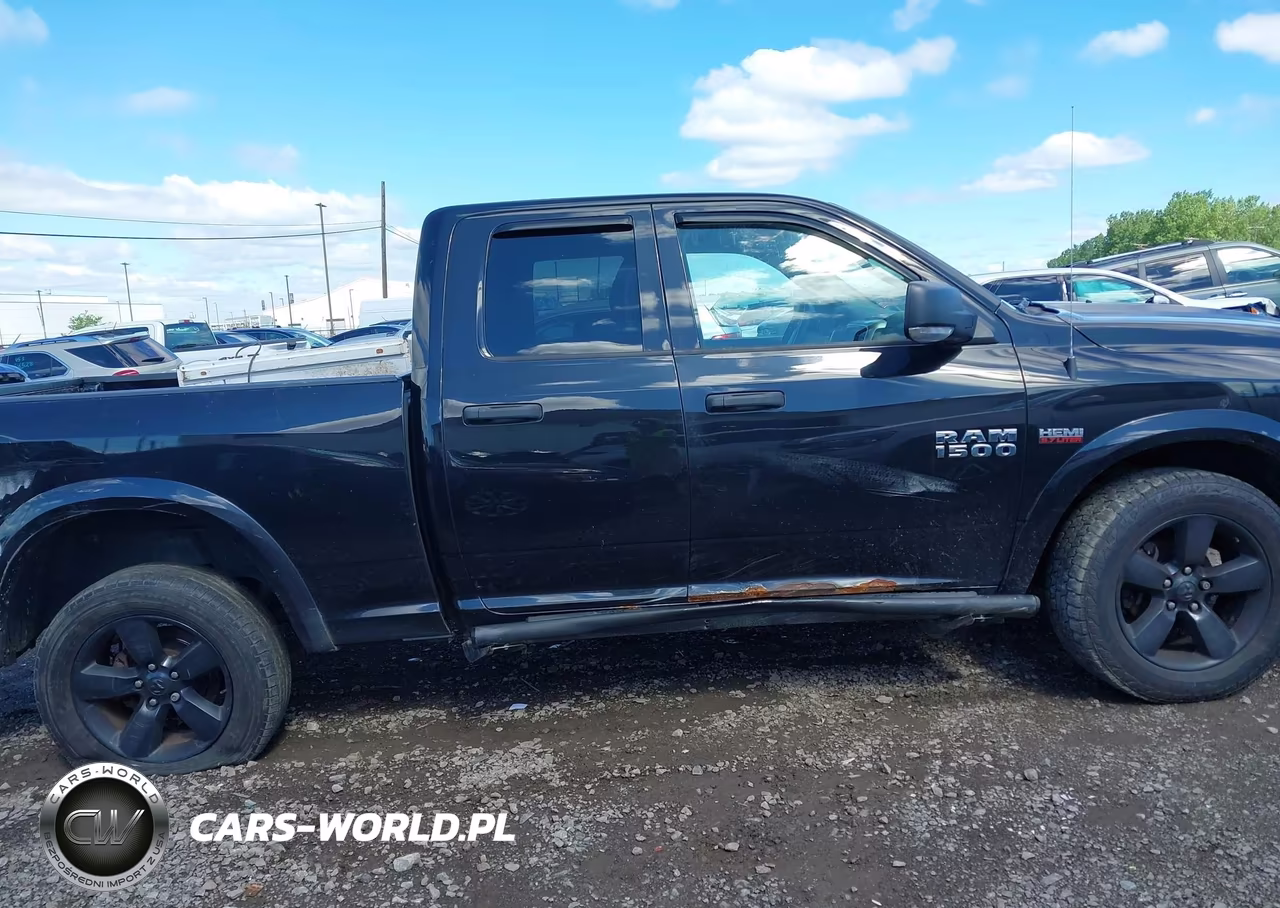 2015 Ram 1500 Outdoorsman VIN:1C6RR7GT1FS628403 - 13