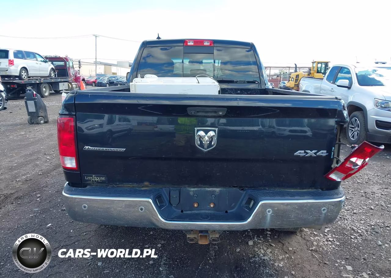 2015 Ram 1500 Outdoorsman VIN:1C6RR7GT1FS628403 - 16