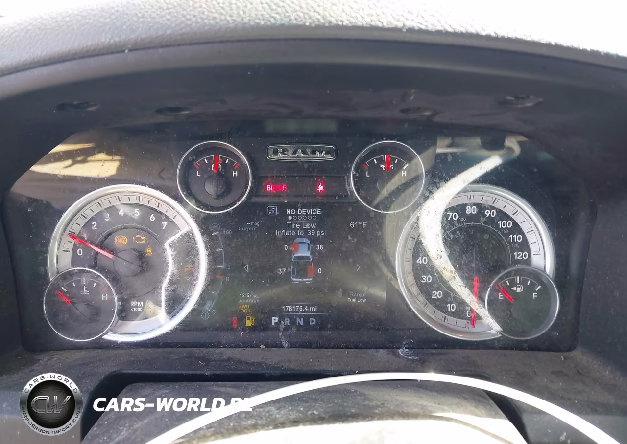 2015 Ram 1500 Outdoorsman VIN:1C6RR7GT1FS628403 - 7