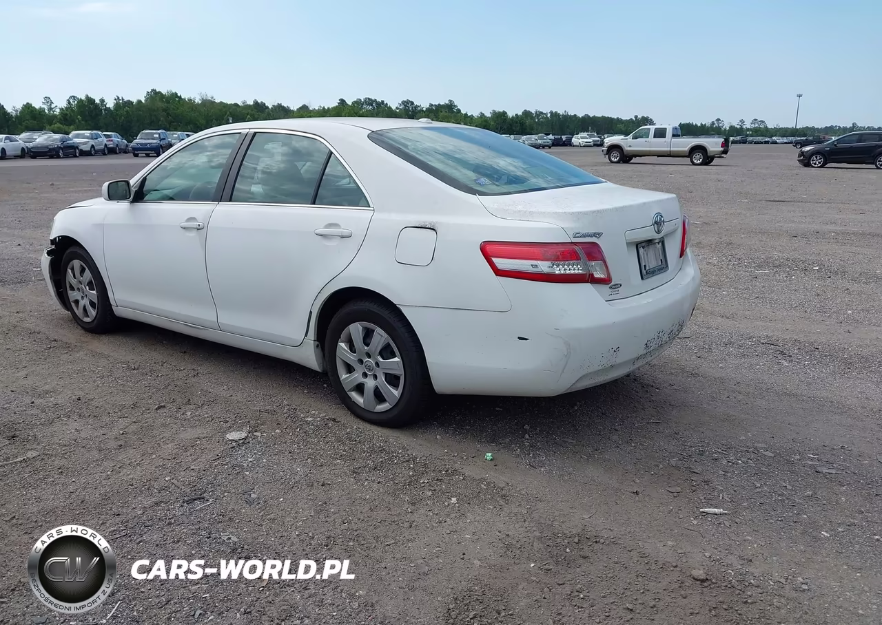 2010 Toyota Camry VIN:4T1BF3EK8AU566450 - 3