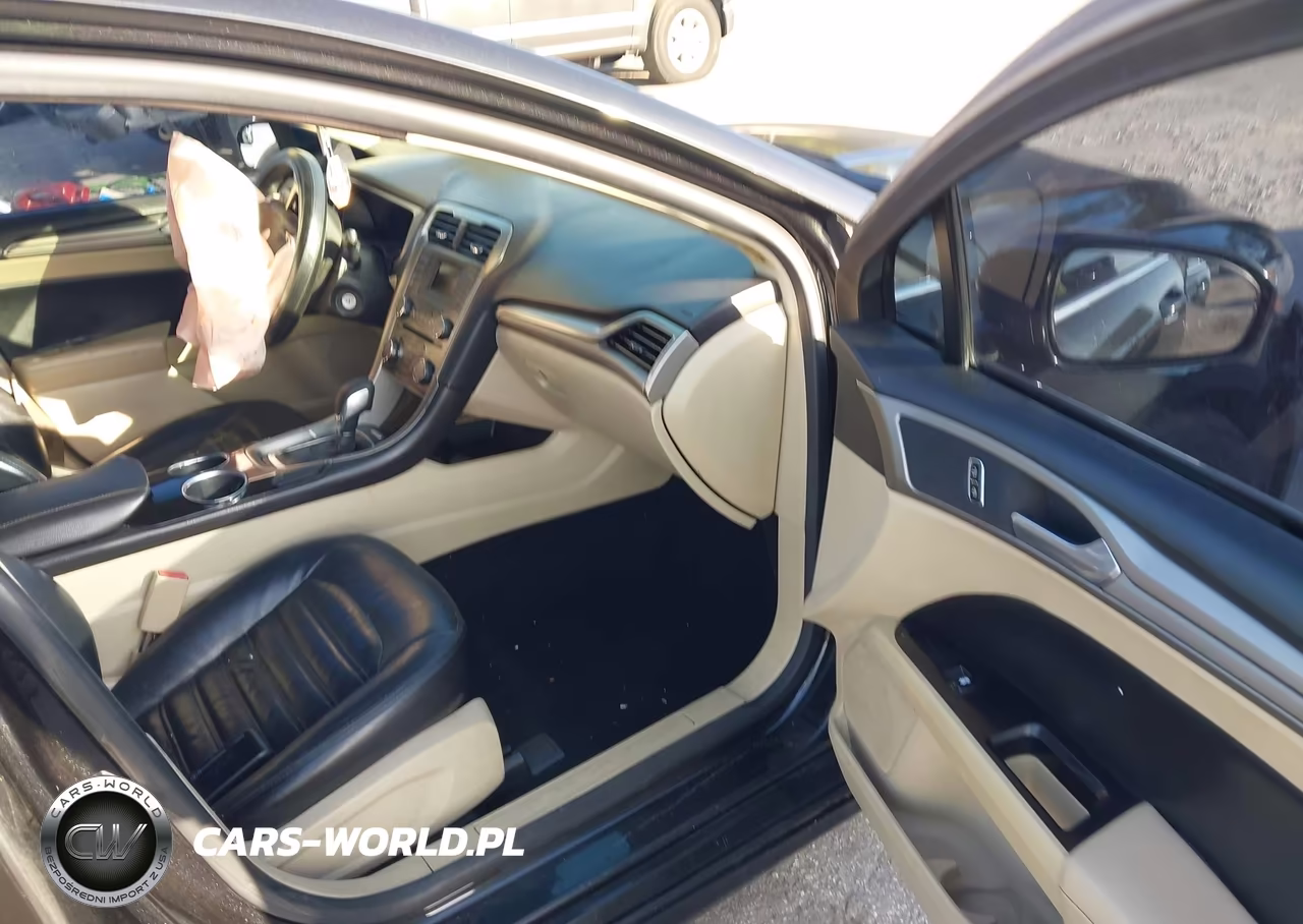 2013 Ford Fusion Se VIN:3FA6P0H77DR200327 - 5