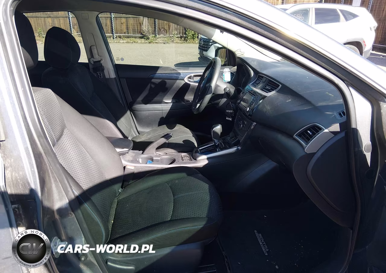 2018 Nissan Sentra Sr VIN:3N1AB7AP0JY245295 - 5