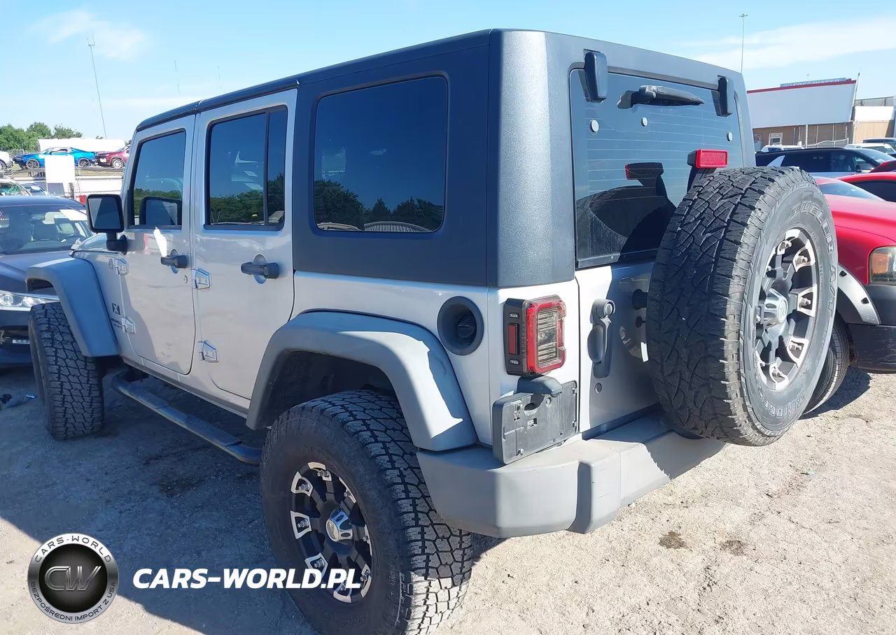 2009 Jeep Wrangler Unlimited X VIN:1J4GA39189L768243 - 3