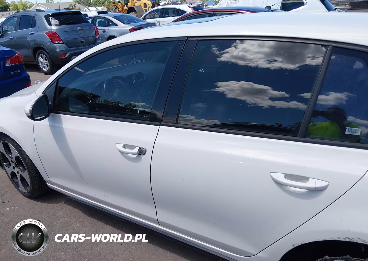 2010 Volkswagen Gti 4-Door VIN:WVWHD7AJ3AW094459 - 14