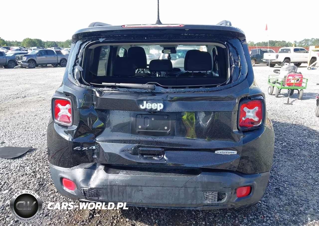 2018 Jeep Renegade Latitude 4X4 VIN:ZACCJBBB8JPH66042 - 16