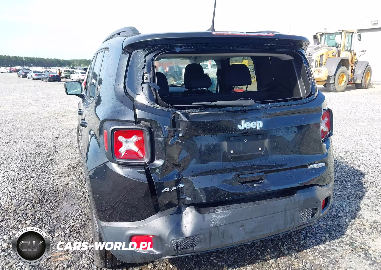 2018 Jeep Renegade Latitude 4X4 VIN:ZACCJBBB8JPH66042 - 6