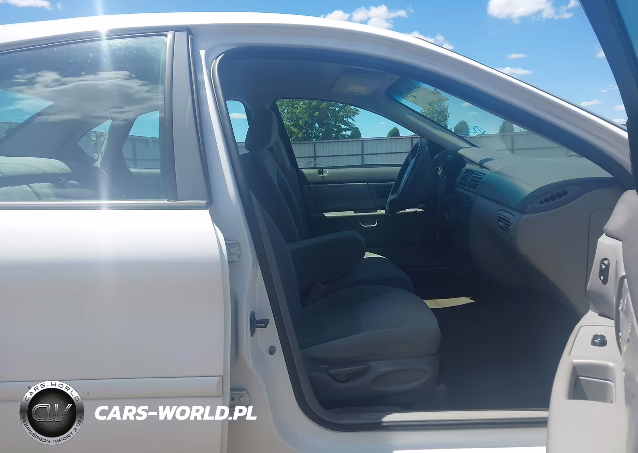 2004 Ford Taurus Se VIN:1FAFP53U24A160517 - 5