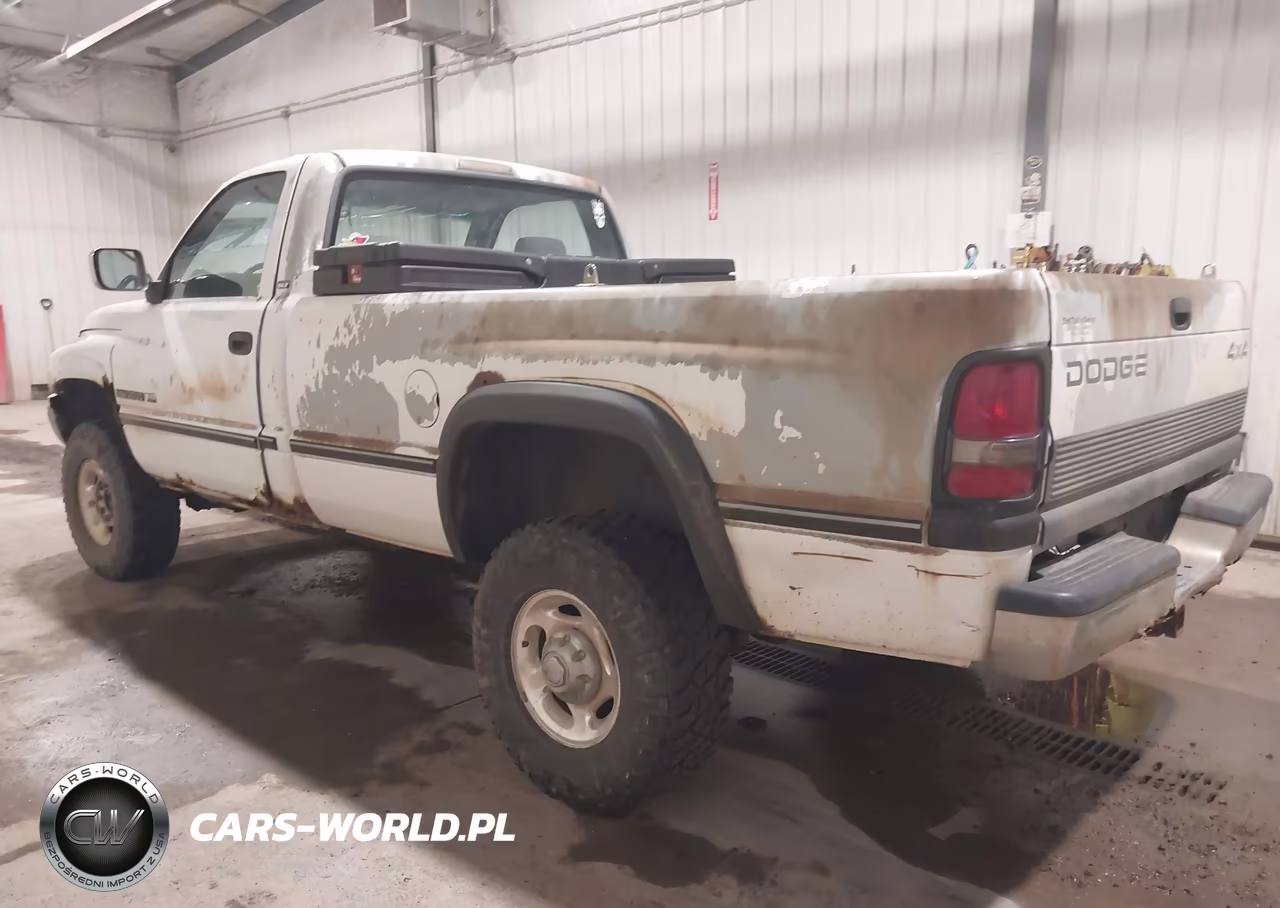 1996 Dodge Ram 2500 VIN:1B7KF26W9TS649089 - 3