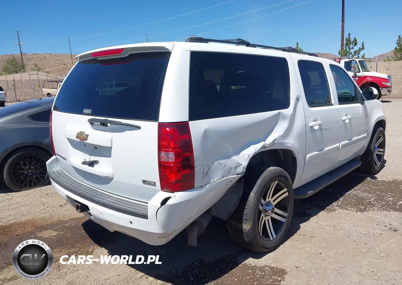 2007 Chevrolet Suburban 1500 Ltz VIN:1GNFK16347J214402 - 4