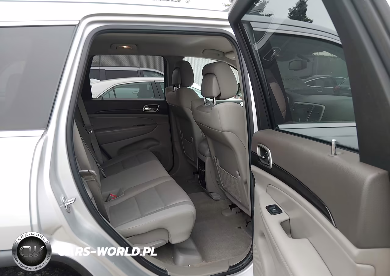 2011 Jeep Grand Cherokee Laredo VIN:1J4RR4GG7BC518769 - 8