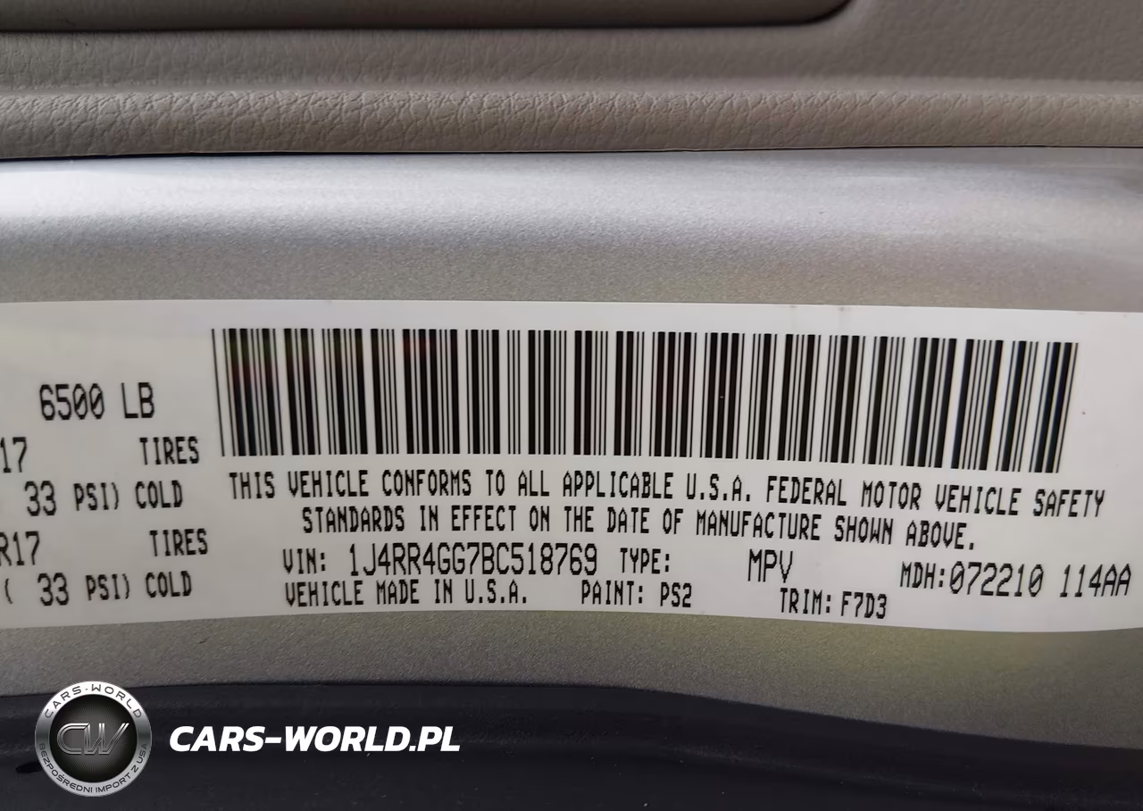 2011 Jeep Grand Cherokee Laredo VIN:1J4RR4GG7BC518769 - 9